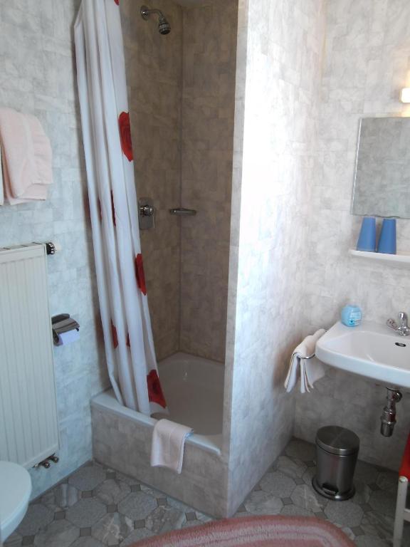 Hotel Gasthof Zum Neubau Kißlegg 部屋 写真