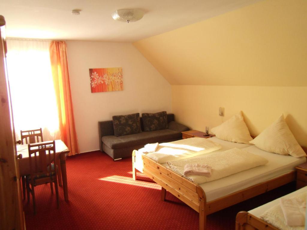 Hotel Gasthof Zum Neubau Kißlegg 部屋 写真